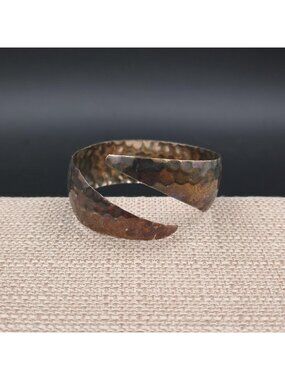 7.5 Inch Hammered Copper Bracelet, Rustic Bypass Bangle, Patina Jewelry B1206